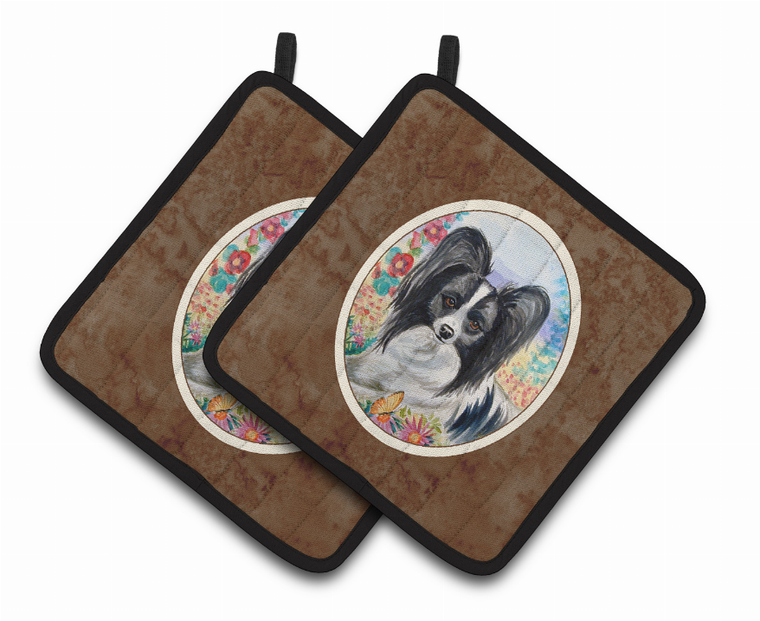 Dog on Pair of Pot Holders - 638508401861