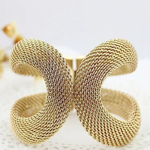 Glamsham - The Vintage Infinity Loop Mesh Bracelet - 740016262312