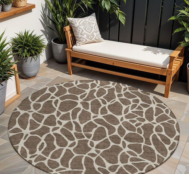 8' Brown And Beige Round Geometric Washable Indoor Outdoor Area Rug - 880016588149
