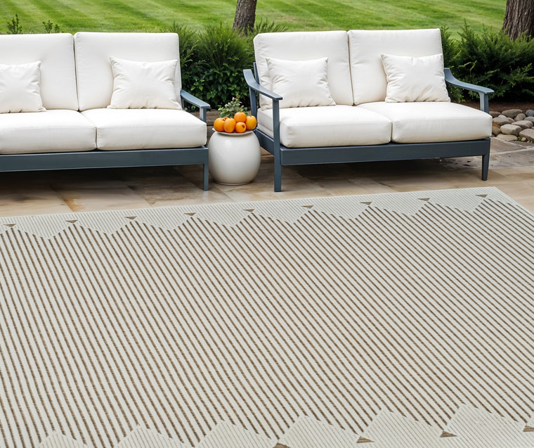 6' X 9' Beige And Brown Geometric Distressed Indoor Outdoor Area Rug - Beige, Brown