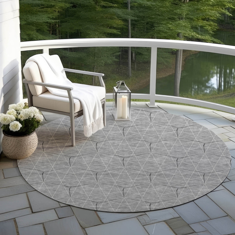 8' Gray Black And Ivory Round Geometric Washable Indoor Outdoor Area Rug