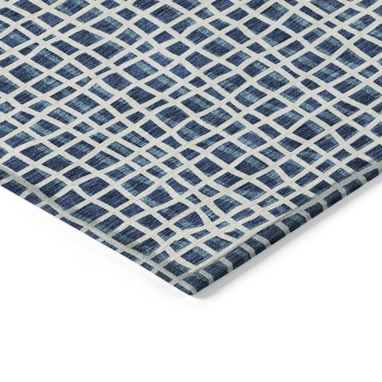 8' Navy Blue And Ivory Round Striped Washable Indoor Outdoor Area Rug