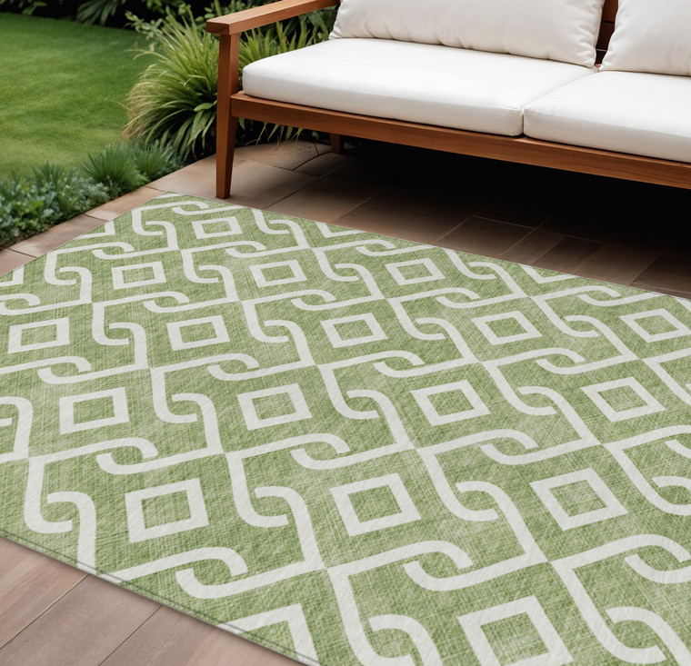 10' X 14' Green And Ivory Geometric Washable Indoor Outdoor Area Rug Transitional Style - Green, Ivory Color