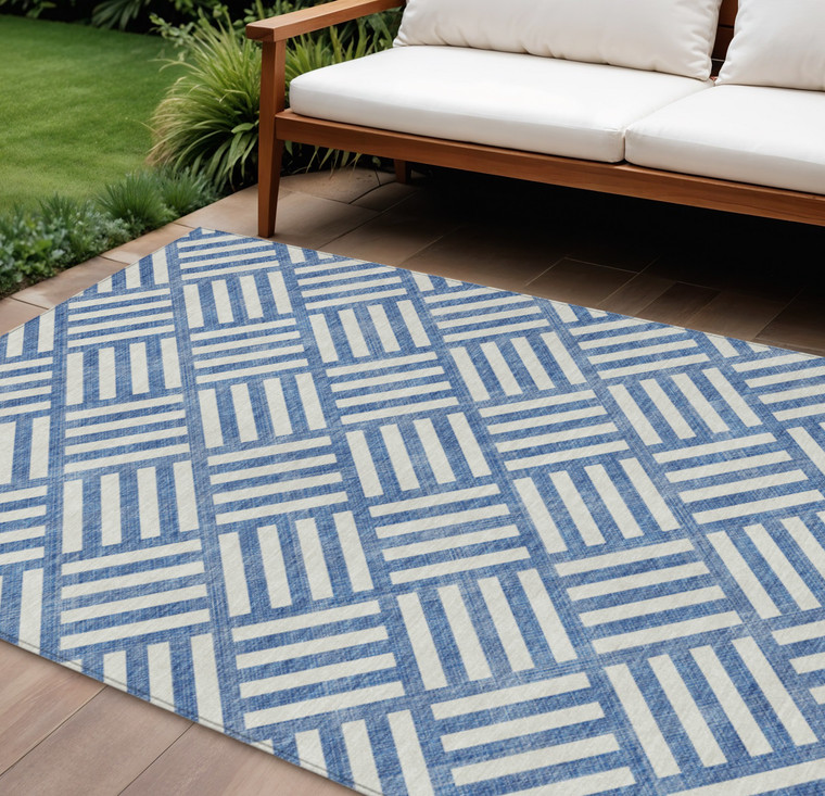 10' X 14' Blue And Ivory Geometric Washable Indoor Outdoor Area Rug - Blue, Ivory