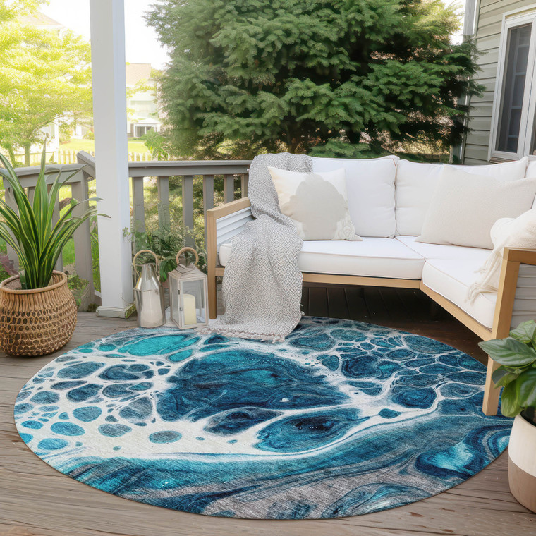 8' Teal Blue And Navy Blue Round Nautical Washable Indoor Outdoor Area Rug
