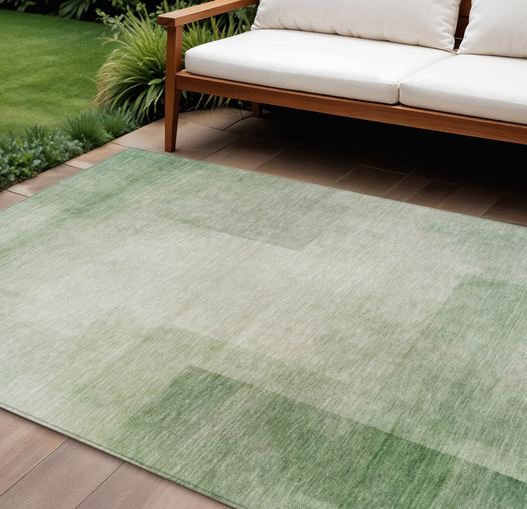 10' X 14' Artichoke Green Geometric Washable Indoor Outdoor Area Rug - Artichoke Green