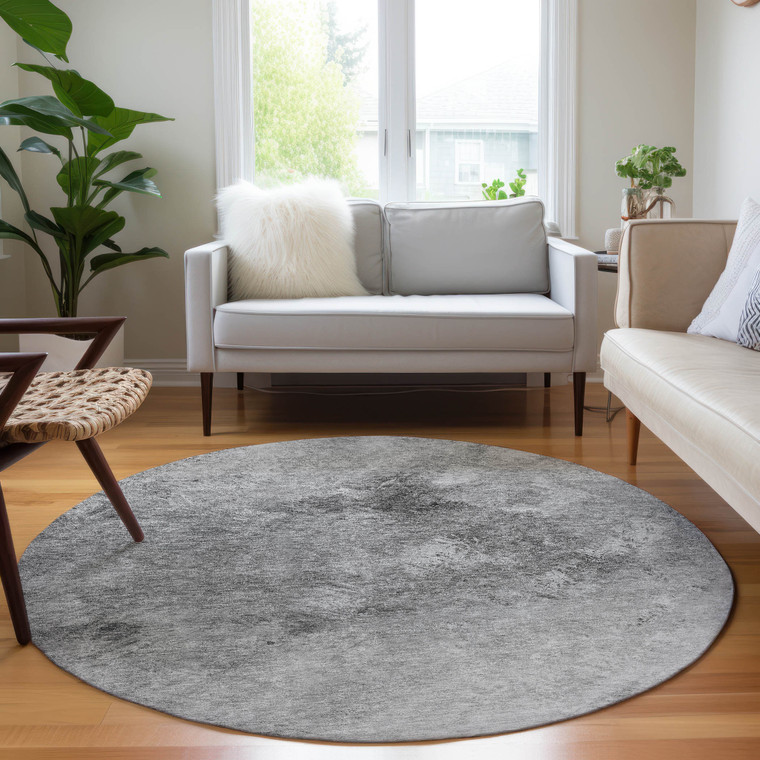 8' Silver Gray And Ivory Round Abstract Washable Indoor Outdoor Area Rug