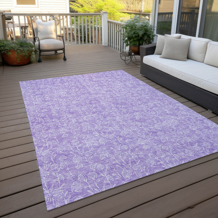 8' X 10' Lilac And Ivory Floral Washable Indoor Outdoor Area Rug