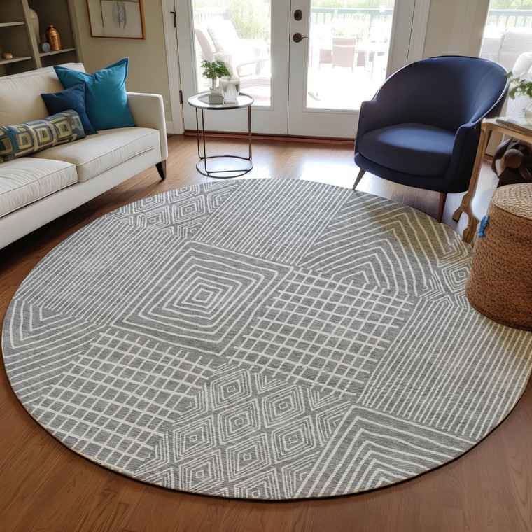 8' Gray And Ivory Round Geometric Washable Indoor Outdoor Area Rug - 608219142728