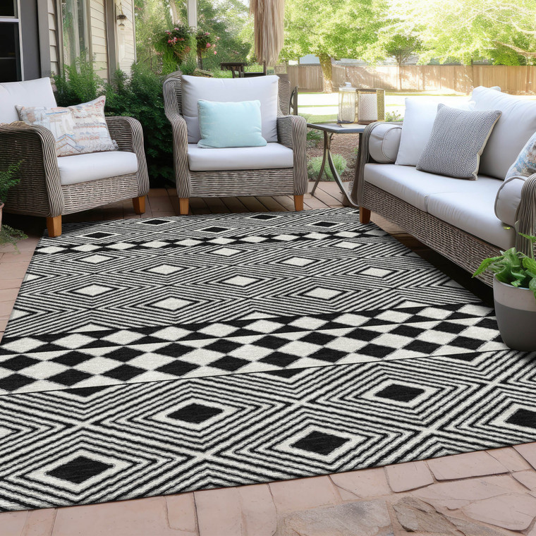 10' X 14' Black And Ivory Geometric Washable Indoor Outdoor Area Rug Transitional Style - Black, Ivory Color