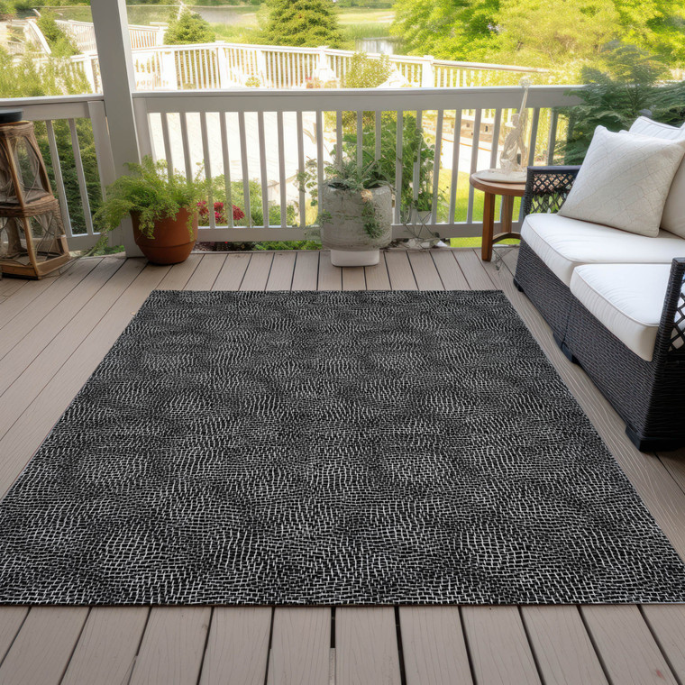 3' X 5' Black And Ivory Geometric Washable Indoor Outdoor Area Rug Transitional Style - Black, Ivory Color