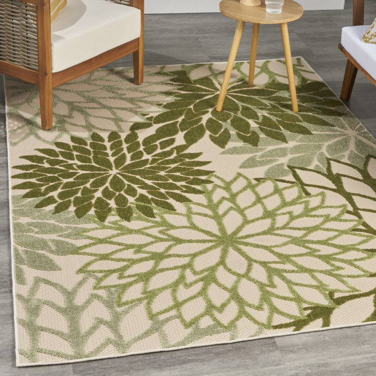 4' X 6' Ivory And Green Floral Indoor Outdoor Area Rug - Ivory, Green