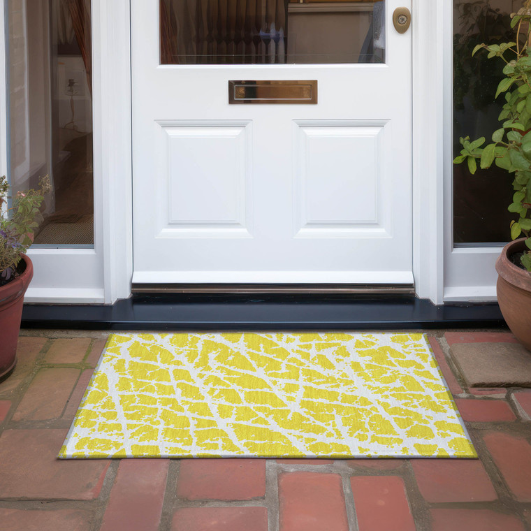 2' X 3' Yellow and White Abstract Washable Non Skid Indoor Outdoor Area Rug