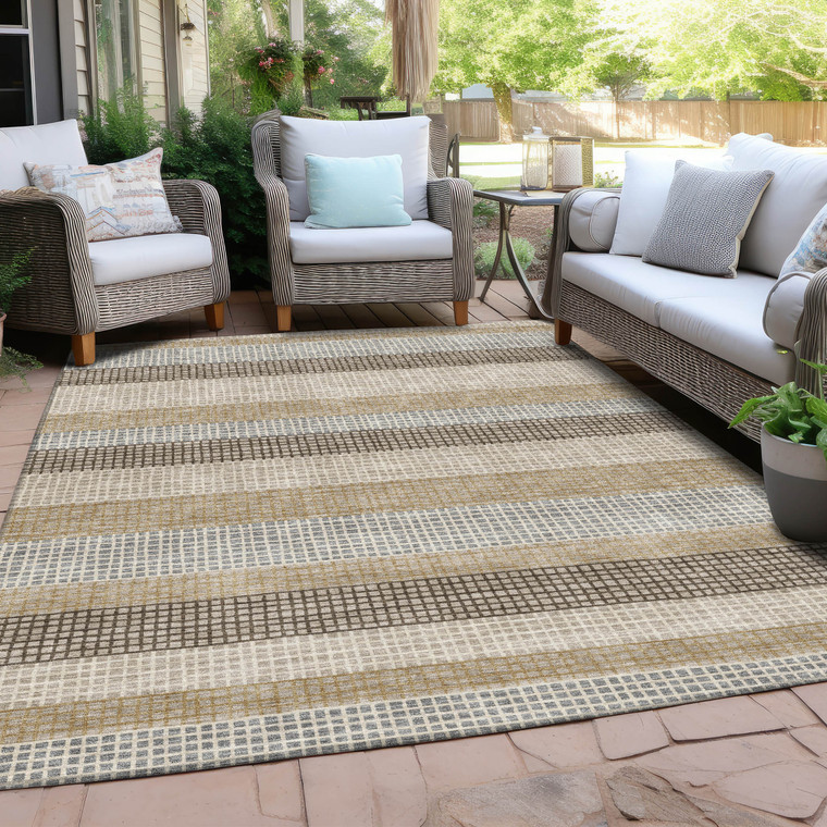 5' X 8' Beige And Ivory Striped Washable Indoor Outdoor Area Rug - Beige, Ivory