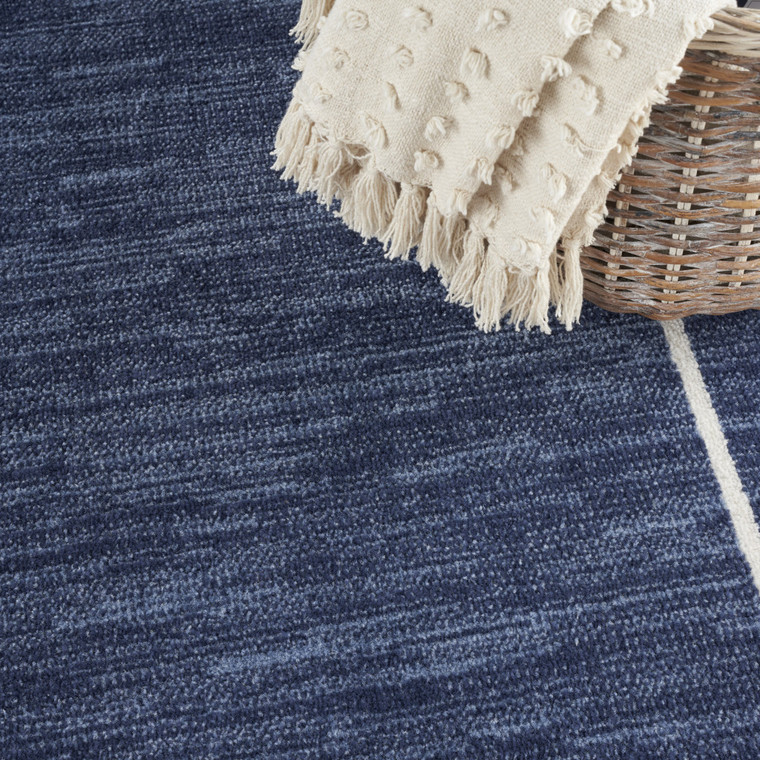 7' X 10' Navy Blue And Ivory Indoor Outdoor Area Rug