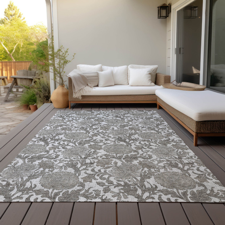 5' X 8' Ivory And Gray Floral Washable Indoor Outdoor Area Rug