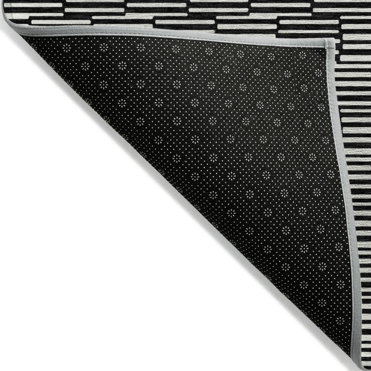 5' X 8' Black And Ivory Geometric Washable Indoor Outdoor Area Rug Transitional Style - Black, Ivory Color