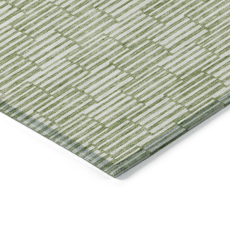 5' X 8' Green And Ivory Geometric Washable Indoor Outdoor Area Rug Transitional Style - Green, Ivory Color