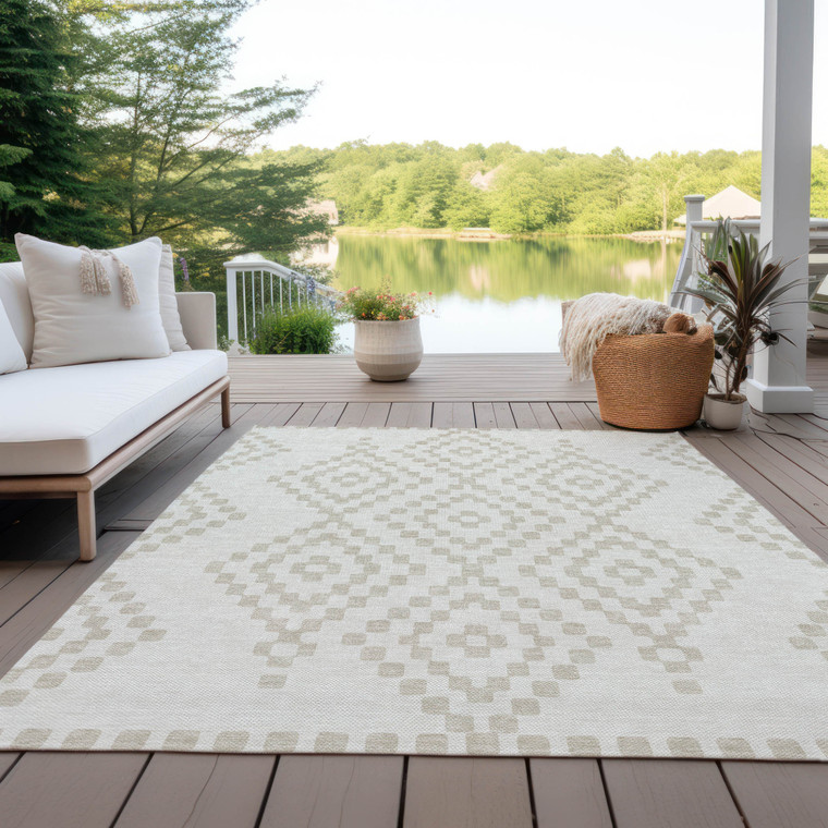 5' X 8' Ivory And Beige Geometric Washable Indoor Outdoor Area Rug Transitional Style - Ivory, Beige Color