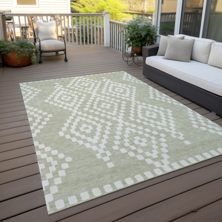 3' X 5' Artichoke Green And Ivory Geometric Washable Indoor Outdoor Area Rug Transitional Style - Artichoke Green, Ivory Color
