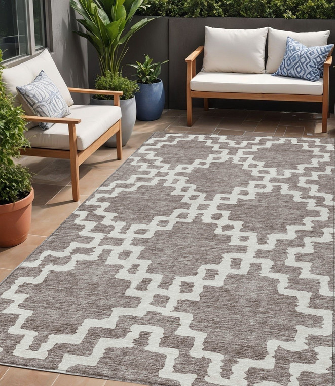 5' X 8' Taupe And Ivory Geometric Washable Indoor Outdoor Area Rug Transitional Style - Taupe, Ivory Color