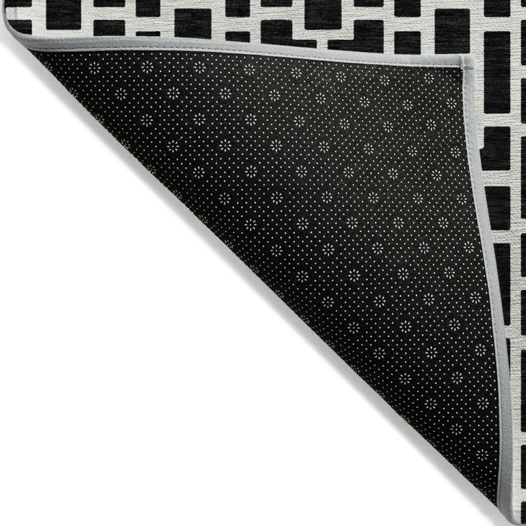 5' X 8' Black And Ivory Geometric Washable Indoor Outdoor Area Rug Transitional Style - Black, Ivory Color