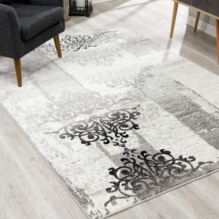 4' X 6' Gray And Ivory Damask Distressed Area Rug