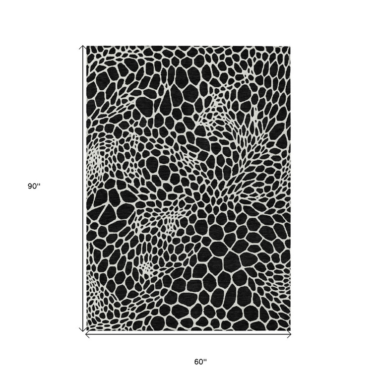 5' X 8' Black And Ivory Geometric Washable Indoor Outdoor Area Rug - 608219190828