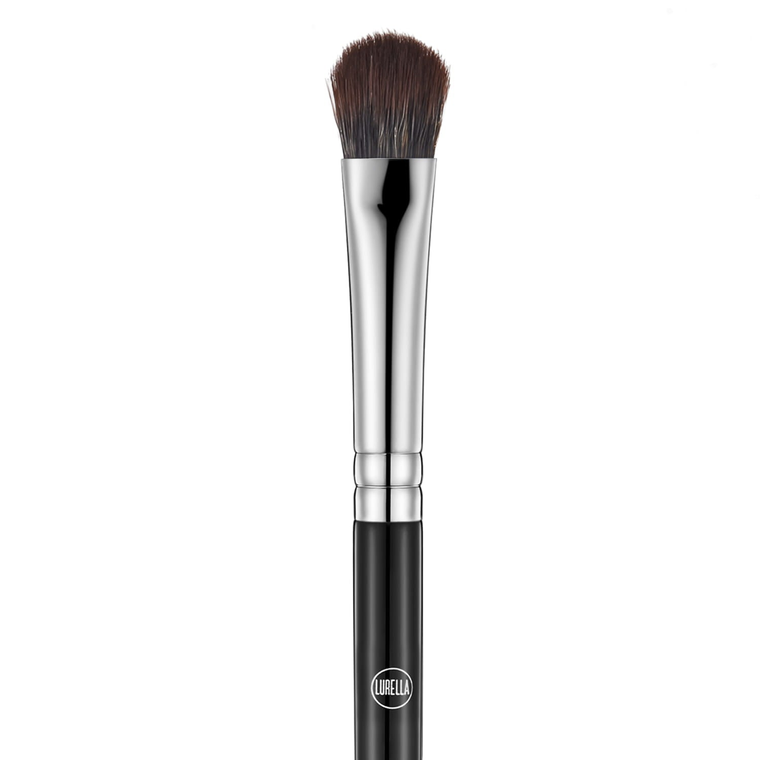 Eyeshadow Packing Brush - LC27