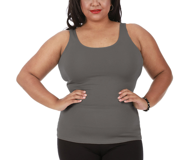InstantFigure Curvy Casual Scoop Neck Tank Top
