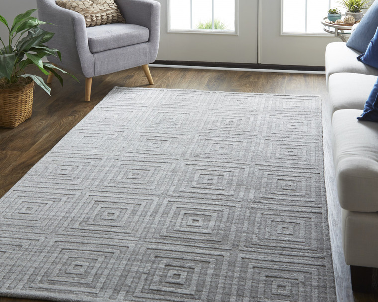 Homeroots Home Decor 5' X 8' Gray And Silver Striped Hand Woven Area Rug