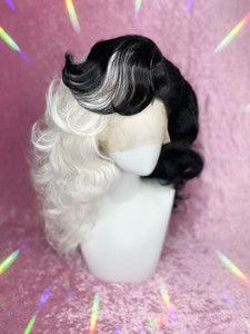 "Cruella De Glam" HallowScream Auction 