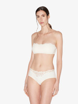 Soutien-gorge bandeau blanc cassé sans armatures avec macramé_3