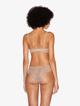 Tanga beige clair avec dentelle_2