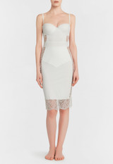 Robe nuisette blanche rembourrée à armatures_1