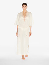 Caftan champagne avec broderie perlée_1