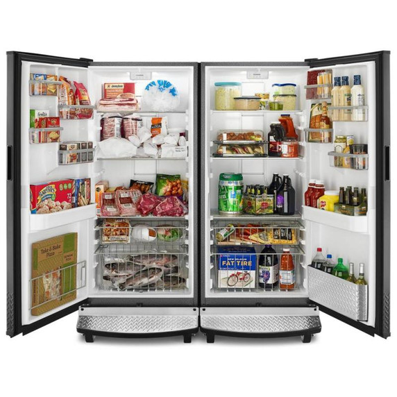 Gladiator® 17.8 Cu. Ft. (0.50 m³) Upright Freezer GAFZ30FDGB