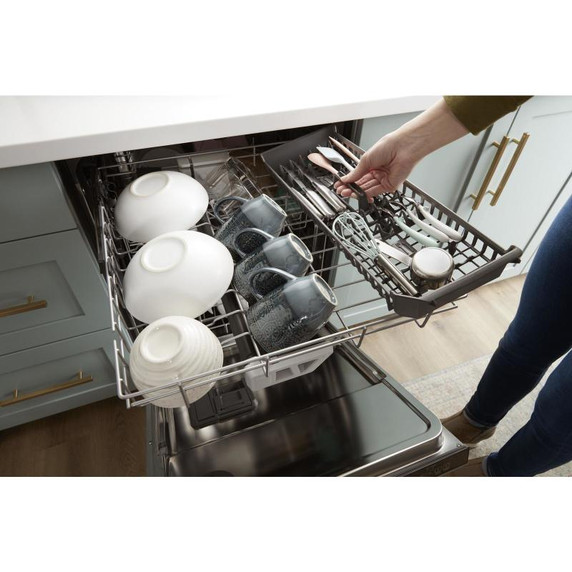 Whirlpool® Fingerprint Resistant Large Capacity Dishwasher with 3rd Rack WDT970SAKV Whirlpool® Fingerprint Resistant Large Capacity Dishwasher with 3rd Rack WDT970SAKV