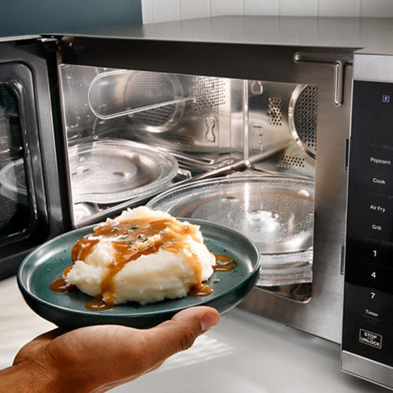 Whirlpool® 1.0 cu. ft. Stainless Steel All-In-One Multifunctional Countertop Microwave With Air Fry - 900 watt WMCS5522RS