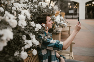 Fresh & Fun Spring Instagram Captions – The Perfect Words for Your Blooming Posts