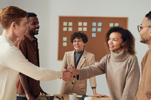 The Psychology of Gifting in Business Relationships