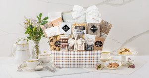 5 Reason Why you should Choose a Gift Basket