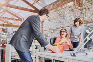 Celebrate Administrative Professionals Day with Thoughtful Gifts They’ll Truly Appreciate 