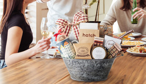 From Box to Table: Gift Baskets Perfect for Entertaining