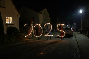 Fun & Creative Yearbook Messages for 2025