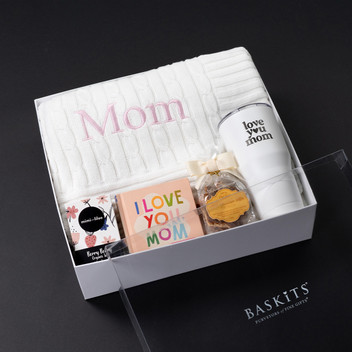 Celebrate Mom gift box - lid