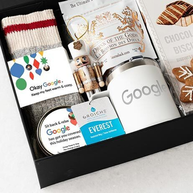 How to Design a Custom Gift Basket for Any Late Summer Celebration