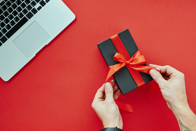 Creative Valentine's Day Gift Ideas for Husbands or Boyfriends