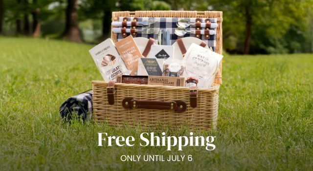 Picnic Gift Basket. 