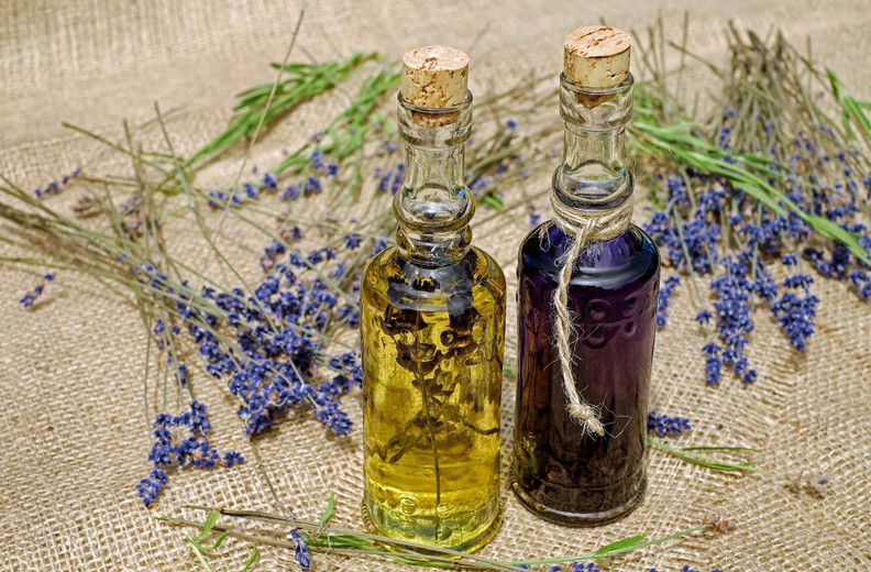 Top 6 Benefits of Using Lavender Oil Infused Skincare Products